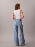 Denim Τζιν Με Άνετη Γραμμή Στα Πόδια  Γυναίκα
