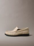 Μπεζ Thea - Δερμάτινα Loafers Με Πιέτες  Γυναίκα