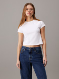 Λευκό Cropped T-shirt Σε Στενή Γραμμή  Γυναίκα