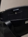 Μαύρο Τσάντα Tote Με Signature Κούμπωμα Turn-Lock  Γυναίκα
