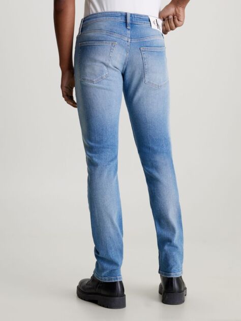 Denim Τζιν Με Στενή Γραμμή  Άνδρας