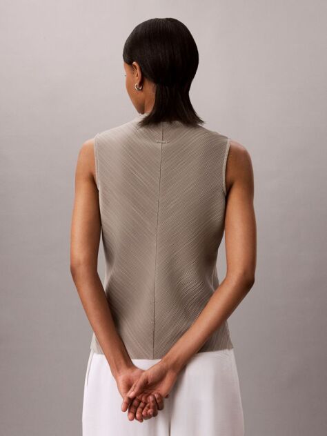 Καφέ Πλισέ Αμάνικο Τοπ Με Mock Neck  Γυναίκα