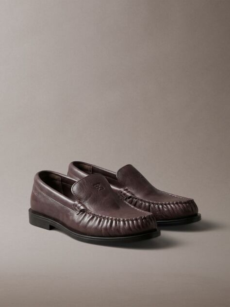 Καφέ Thea - Δερμάτινα Loafers Με Πιέτες  Γυναίκα