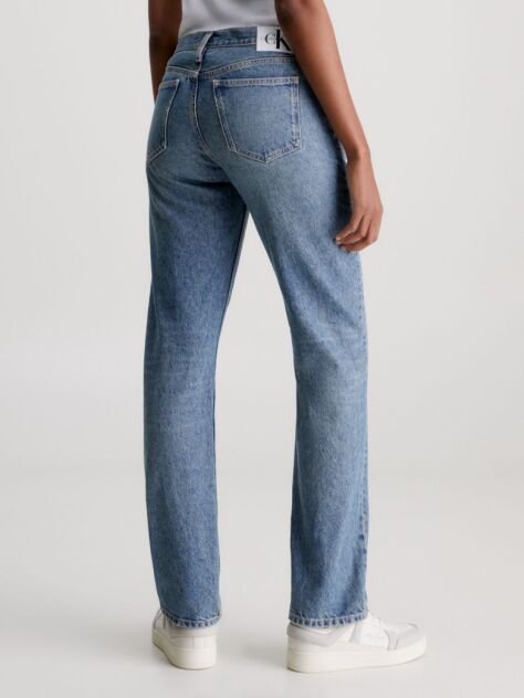 Denim Τζιν Με Χαμηλή Μέση Σε Ίσια Γραμμή  Γυναίκα