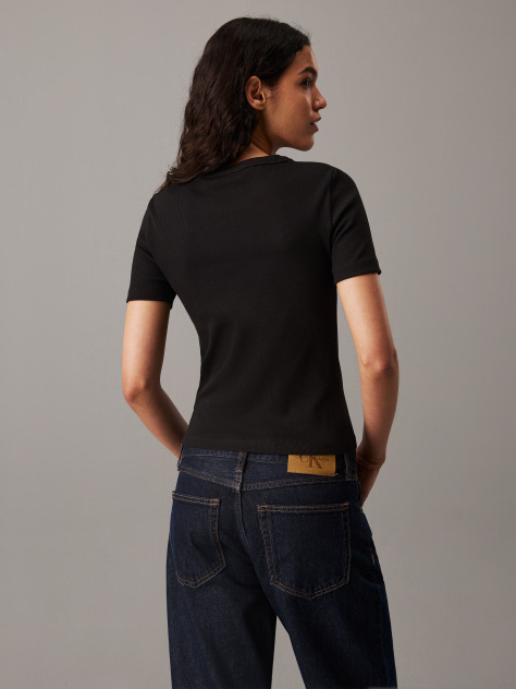 Μαύρο Βαμβακερό Ριπ T-shirt Σε Ίσια Γραμμή  Γυναίκα