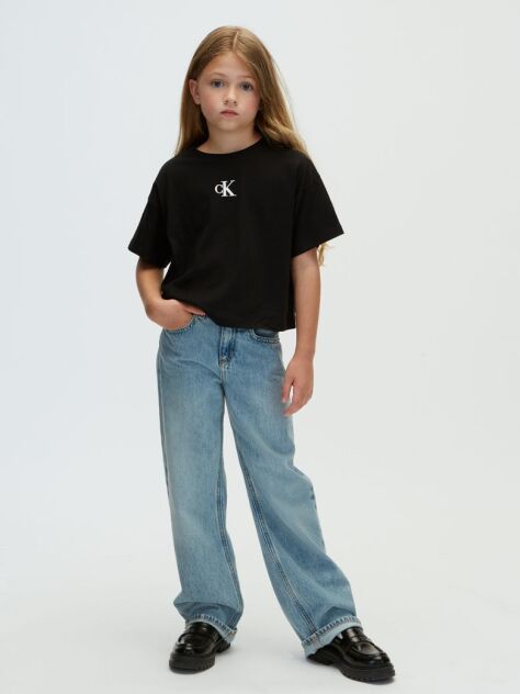 Multi From everyday favourites to style-conscious looks, Calvin Klein Jeans Kids combines quality materials and trend-perfect colours with iconic logos on directional designs  Boys