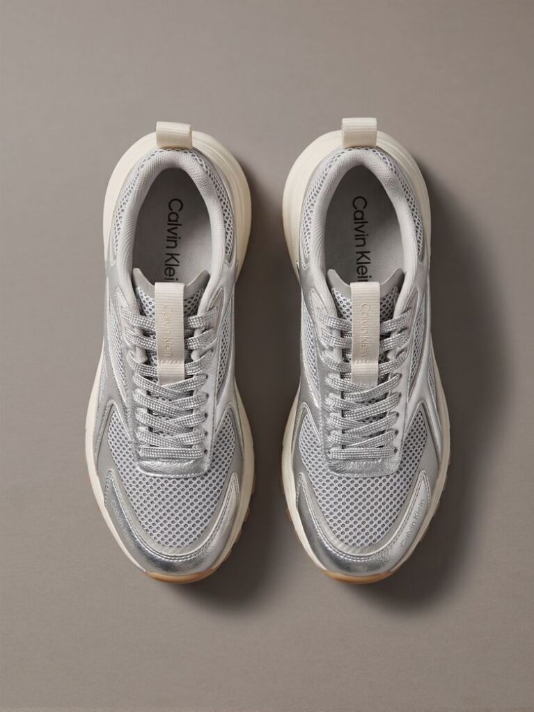 Ασημί Μεταλλιζέ Υβριδικά Sneakers Πεζοπορίας  Γυναίκα