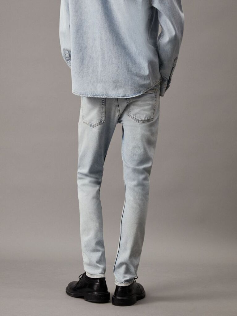 Denim Τζιν Με Στενή Tapered Γραμμή  Άνδρας