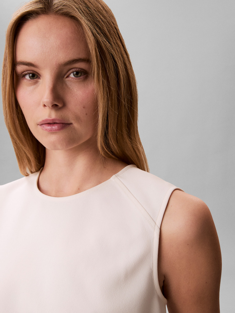 White Crepe Diagonal Seam Sleeveless Top  Women