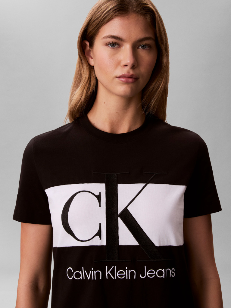 Μαύρο Φόρεμα T-Shirt Με Δίχρωμο Λογότυπο  Γυναίκα