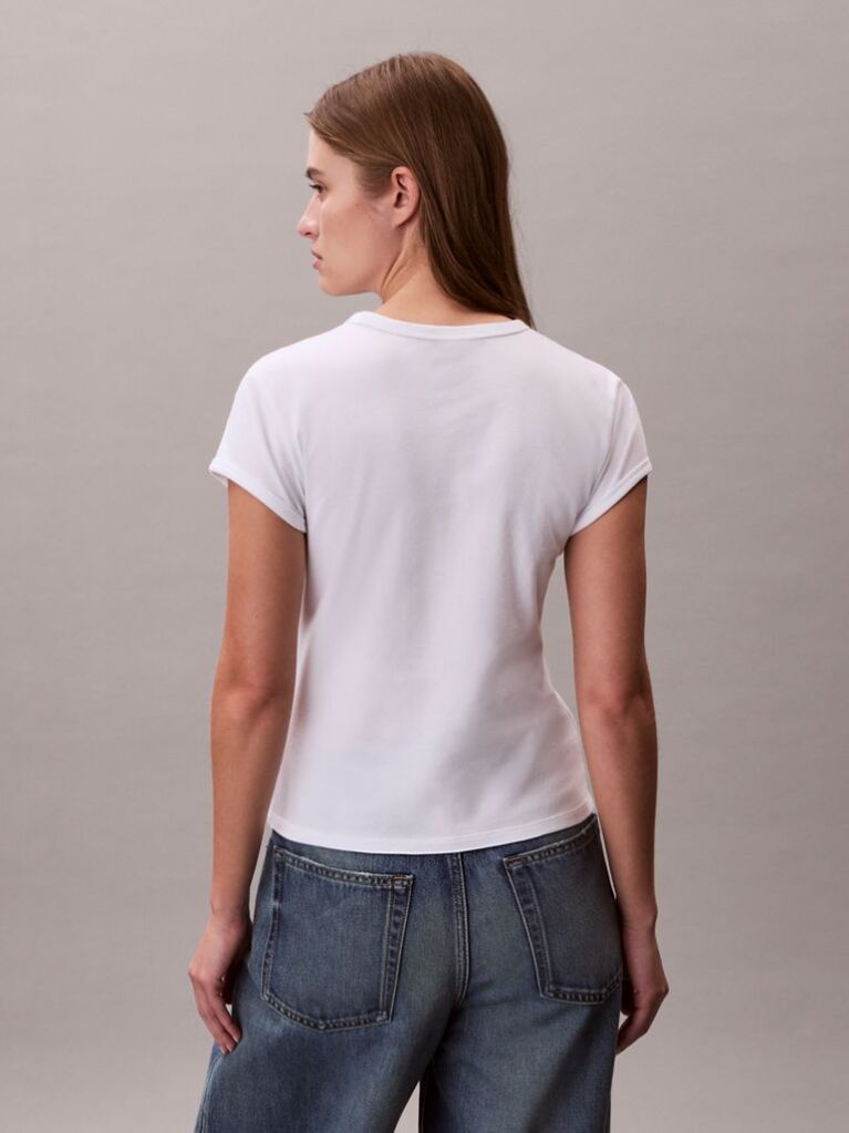 Λευκό T-shirt Με Slim Γραμμή Και Varsity Λογότυπο   Γυναίκα