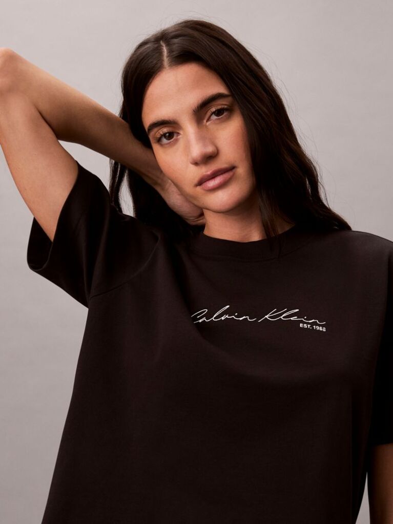 Μαύρο Άνετο T-shirt Με Λογότυπο  Γυναίκα
