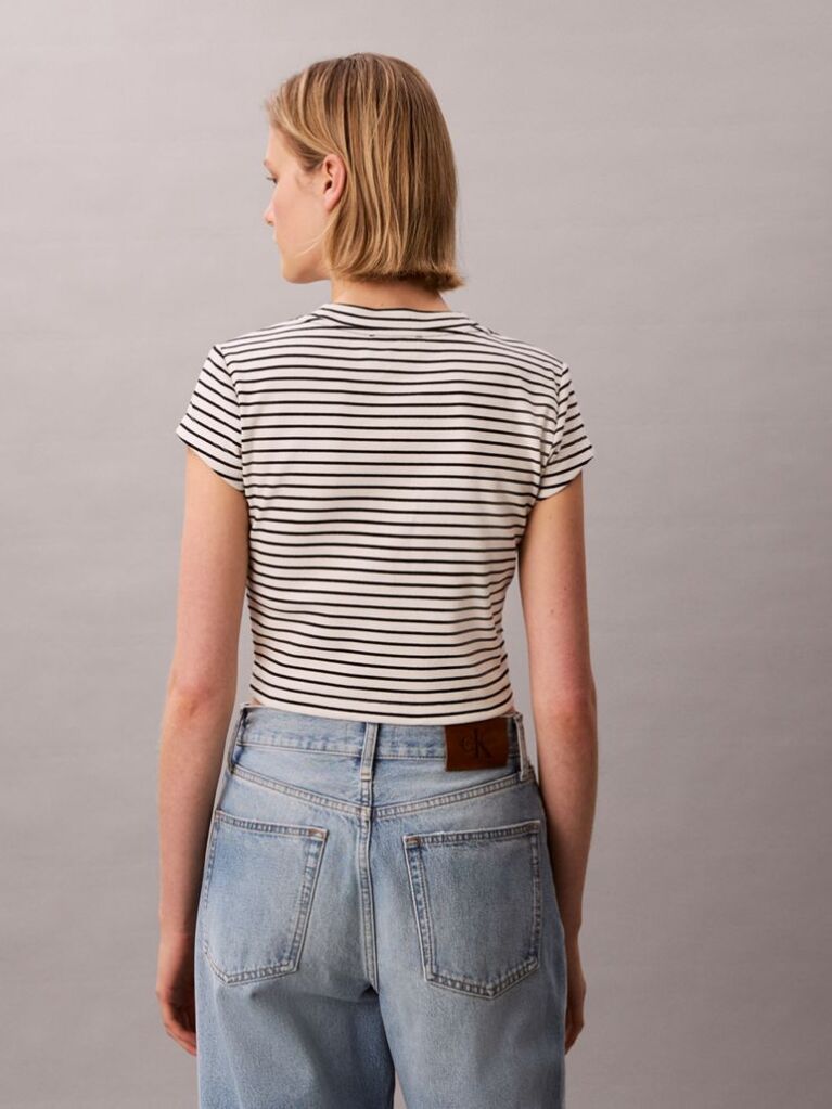 Μαύρο Ριγέ Ριπ T-shirt Με Slim Γραμμή  Γυναίκα