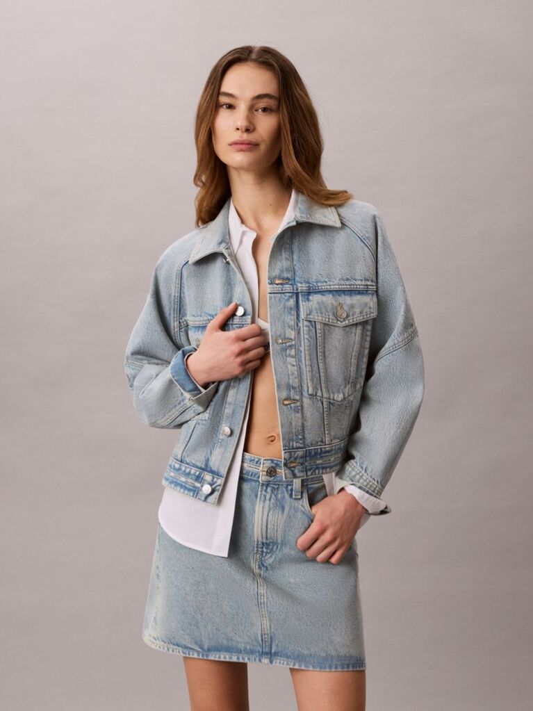 Denim Boxy Denim Τζάκετ Με Ρίγα Λογότυπου  Γυναίκα