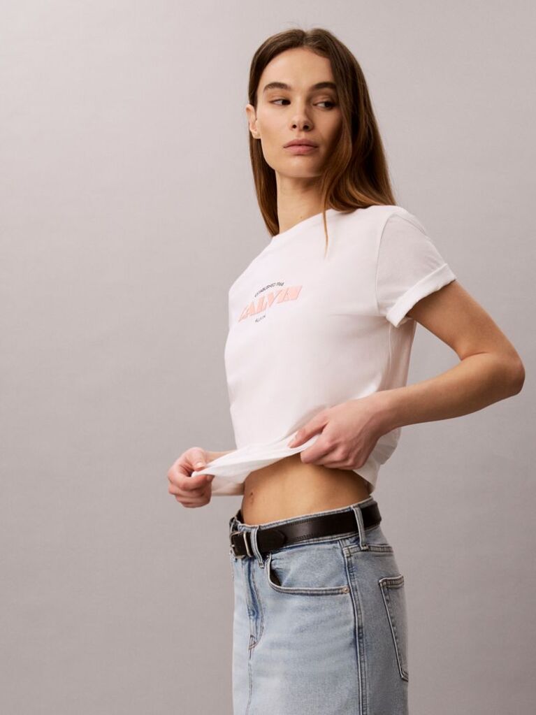 Λευκό T-Shirt Με Ρετρό Λογότυπο Και Στρογγυλή Λαιμόκοψη  Γυναίκα