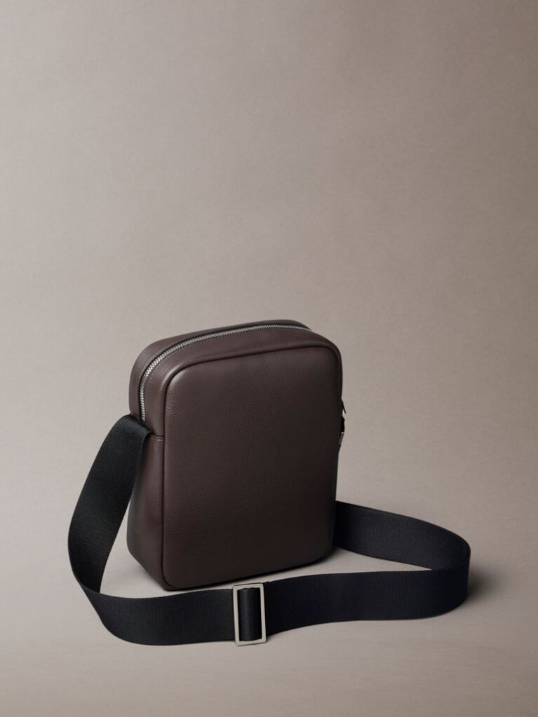 Brown Micro Pebble Reporter Bag  Men