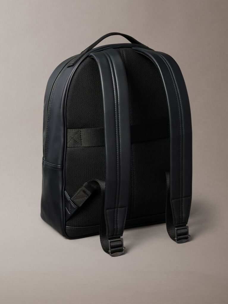 Black Round Backpack  Men