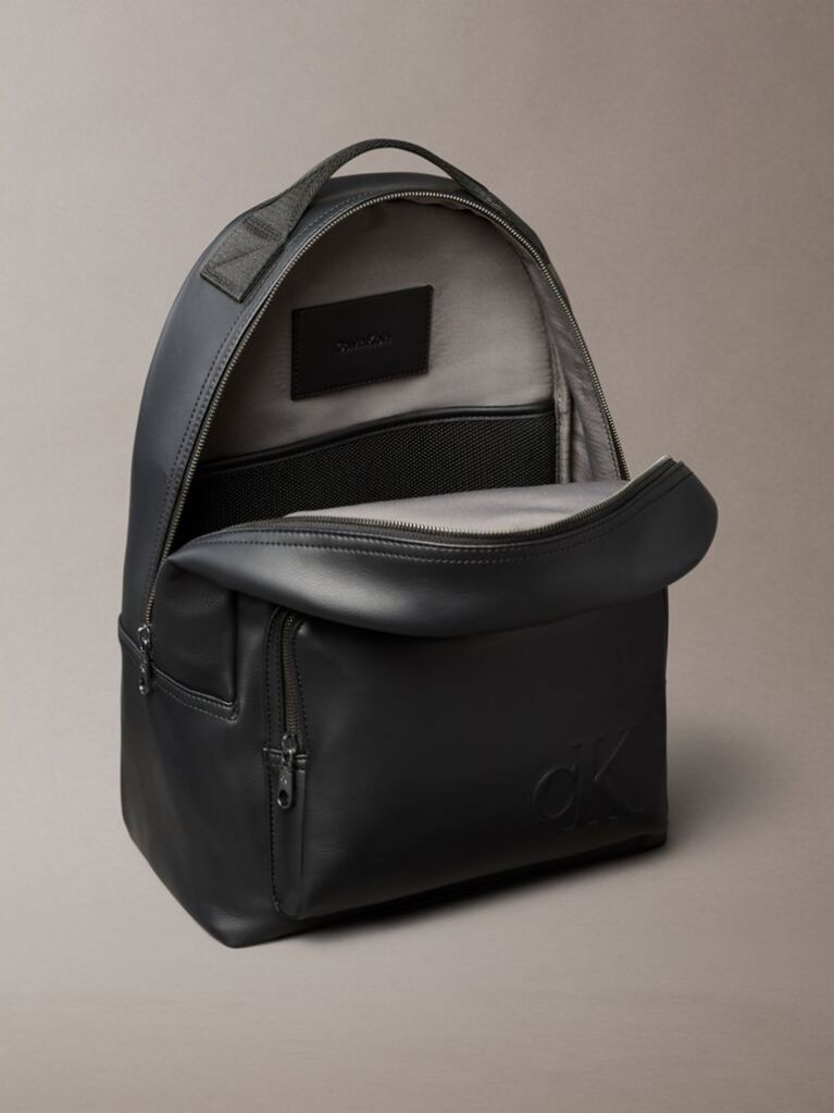Black Round Backpack  Men