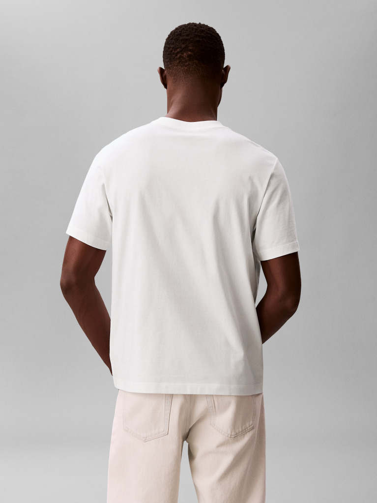 Λευκό T-Shirt Με Κανονική Λαιμόκοψη Και Διαβαθμισμένο Λογότυπο  Άνδρας
