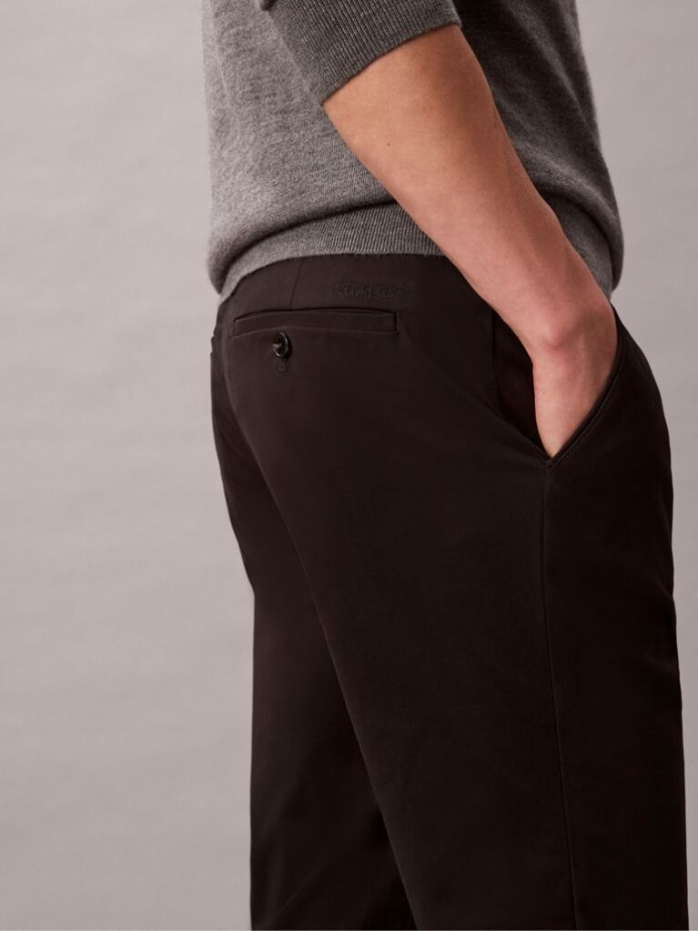 Μαύρο Chino Παντελόνι Σε Slim Γραμμή Από Σατέν  Άνδρας