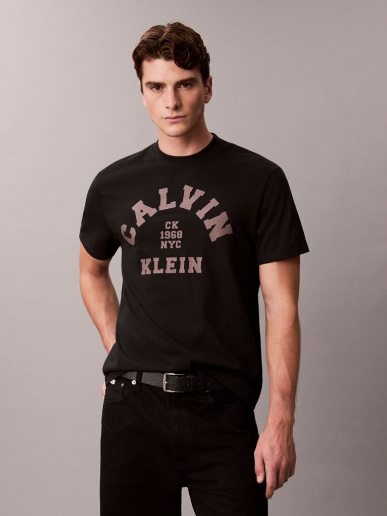 Black Varsity Logo Graphic Relaxed T-Shirt  Men