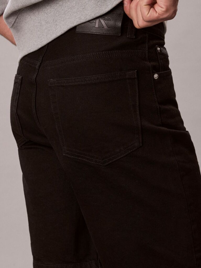 Black 90s Classic Shorts  Men