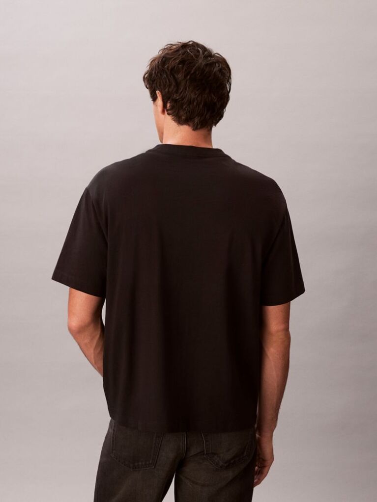 Μαύρο T-shirt Με Άνετη Γραμμή Και Λογότυπο Appliqué  Άνδρας