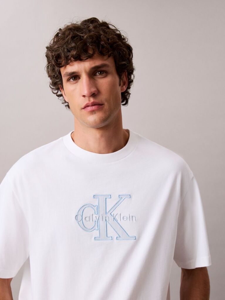 Λευκό T-shirt Με Άνετη Γραμμή Και Λογότυπο Appliqué  Άνδρας