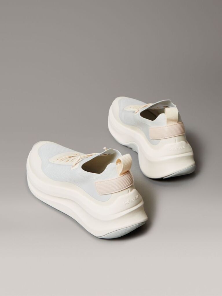 Γκρι Chunky Sneakers Με Ελαστικό Δίχτυ Στον Αστράγαλο  Γυναίκα