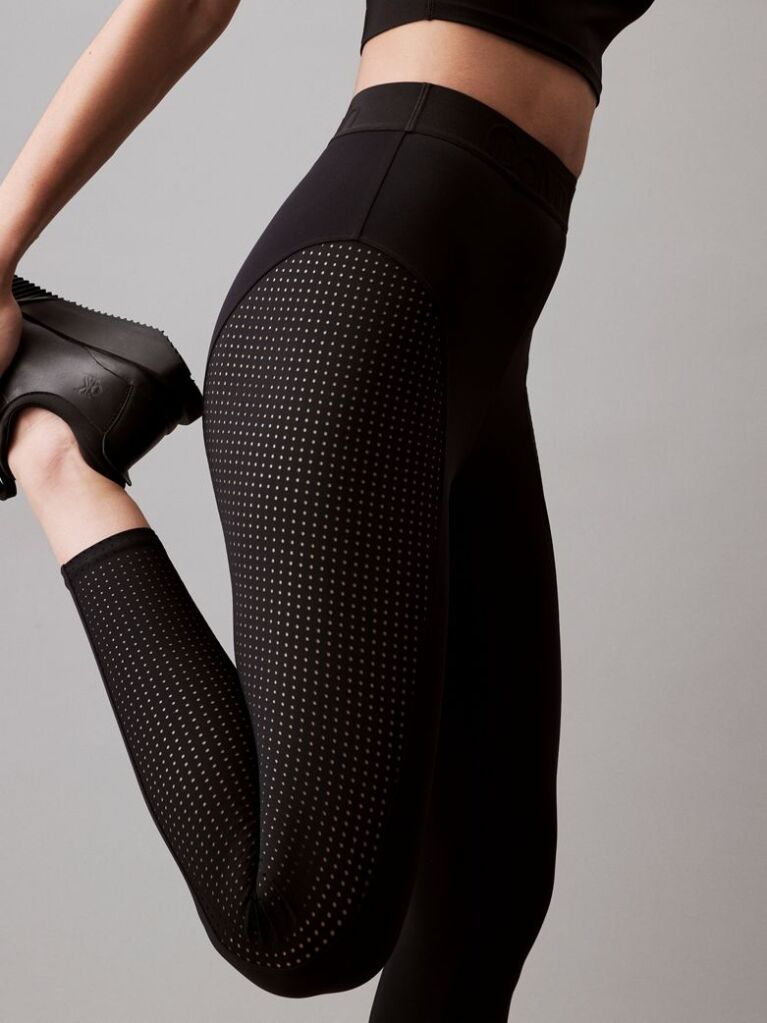 Black 7/8 Gym Leggings  Women