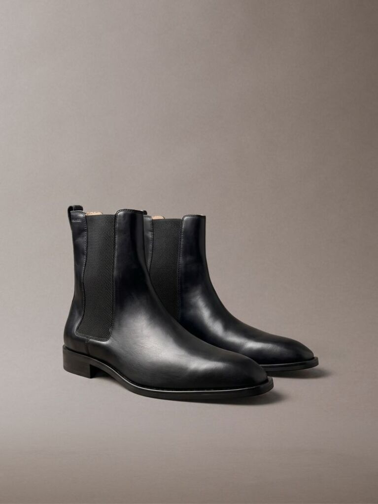 Black Leather Almond Toe Chelsea Boots  Men