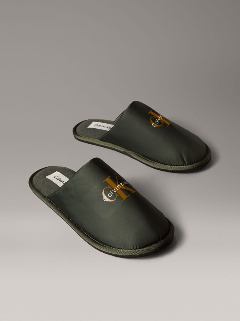 Green Signature Logo Hotel Slippers  Men