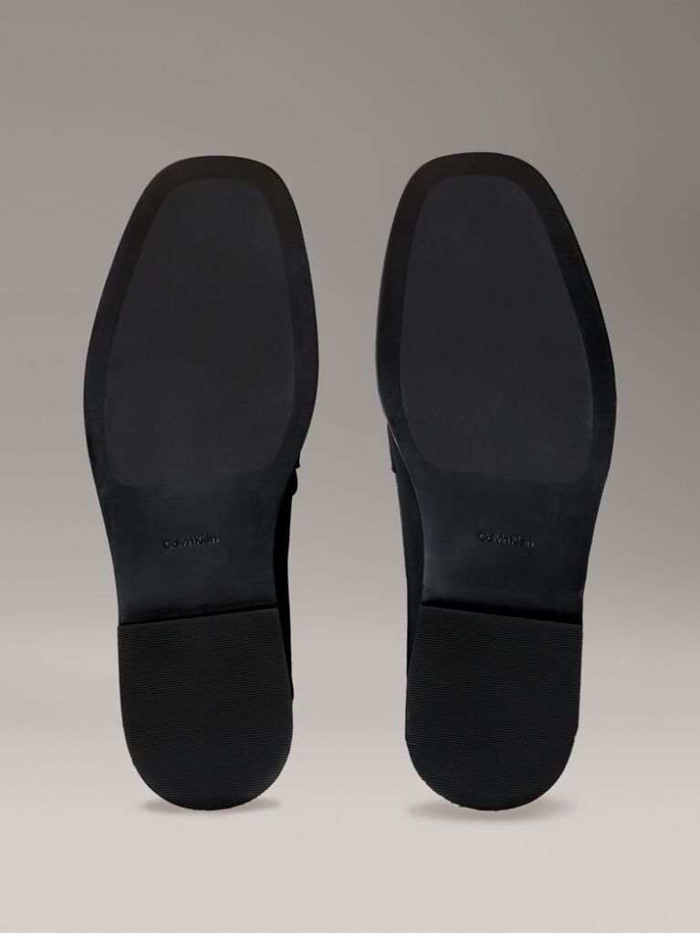 Μαύρο Δερμάτινα Loafers Με Apron Μύτη  Γυναίκα