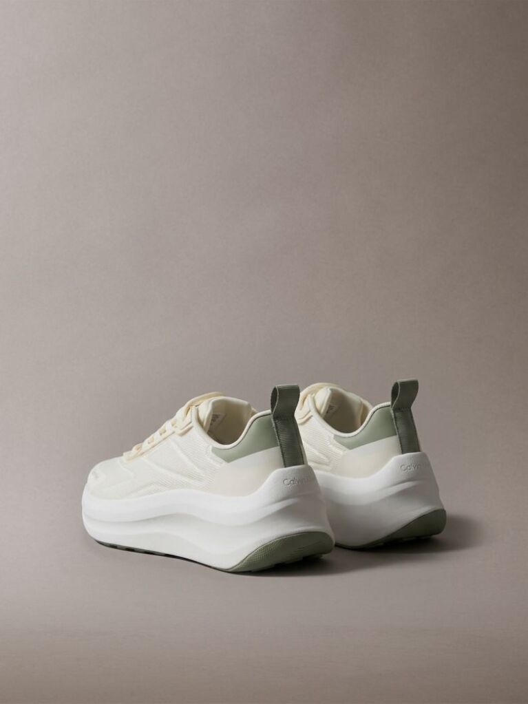 White CK Volumax - Chunky Runner Sneakers  Women