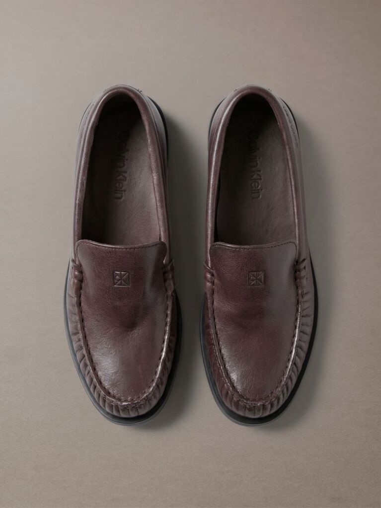 Καφέ Thea - Δερμάτινα Loafers Με Πιέτες  Γυναίκα