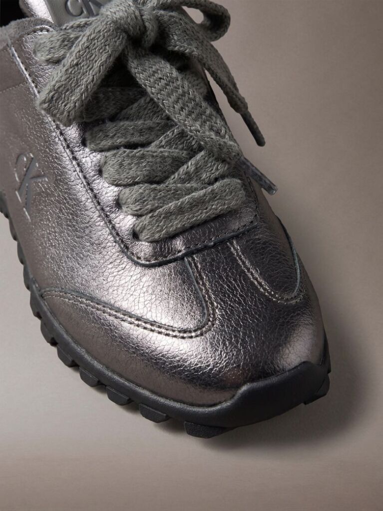 Γκρι Χαμηλά Sneakers Με Λάμψη  Γυναίκα