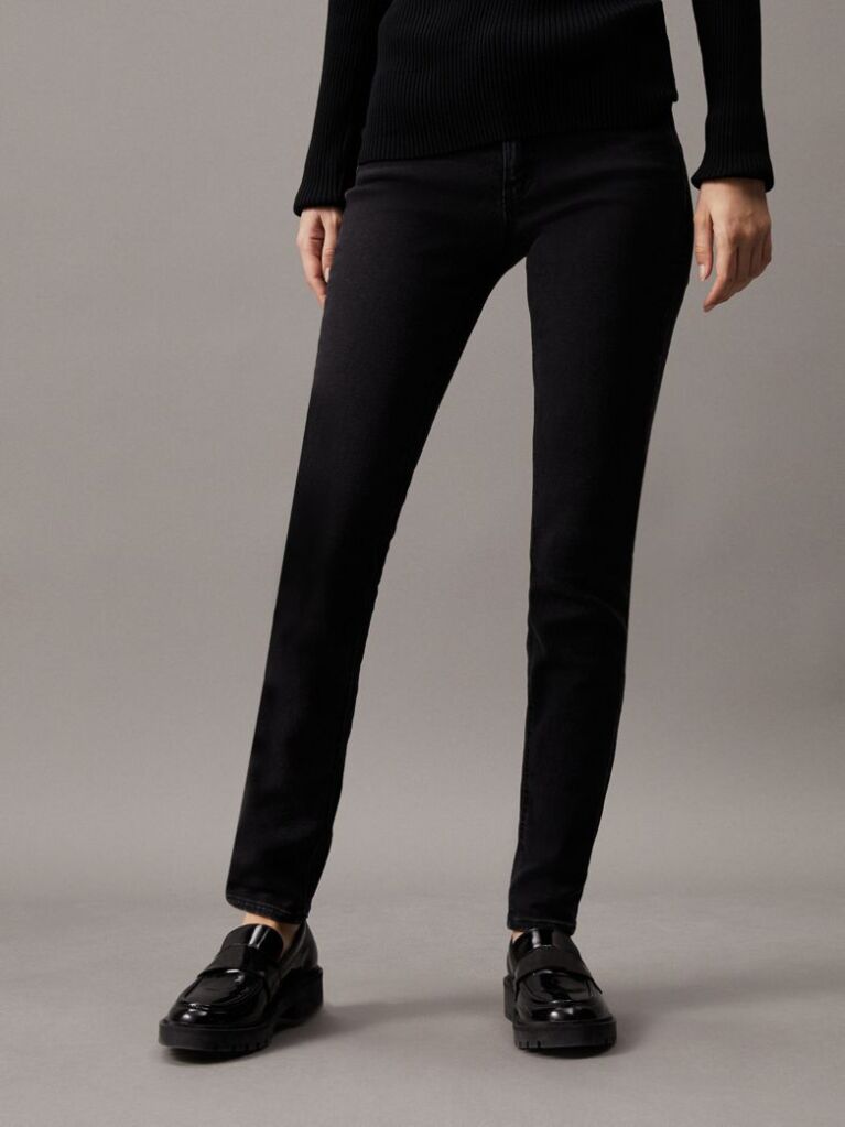Μαύρο Skinny Τζιν Με Κνονική Μέση  Γυναίκα