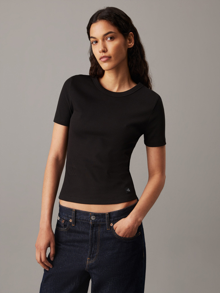 Μαύρο Βαμβακερό Ριπ T-shirt Σε Ίσια Γραμμή  Γυναίκα
