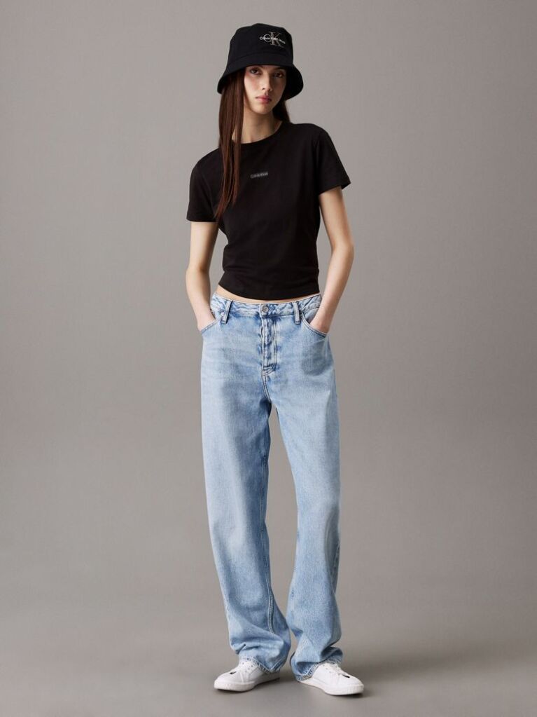 Black Slim Cropped Badge T-shirt  Women