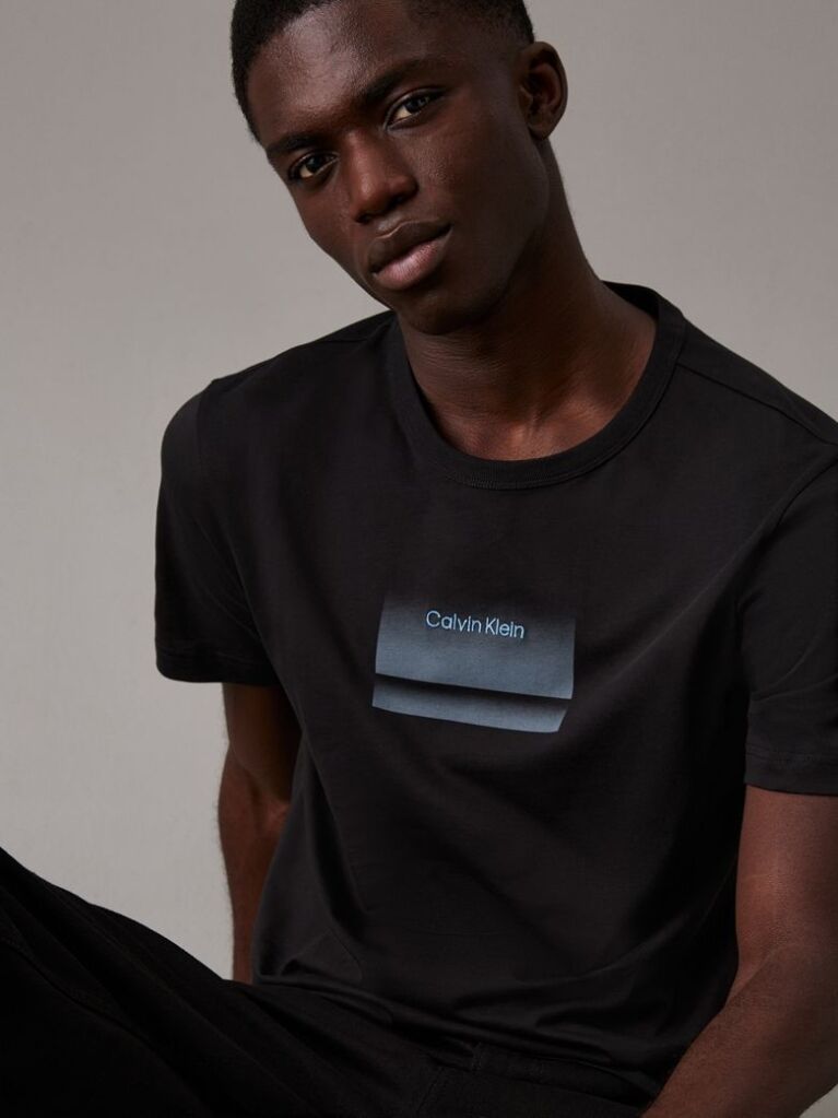 Μαύρο  T-shirt Με Gradient Σχέδιο  Άνδρας