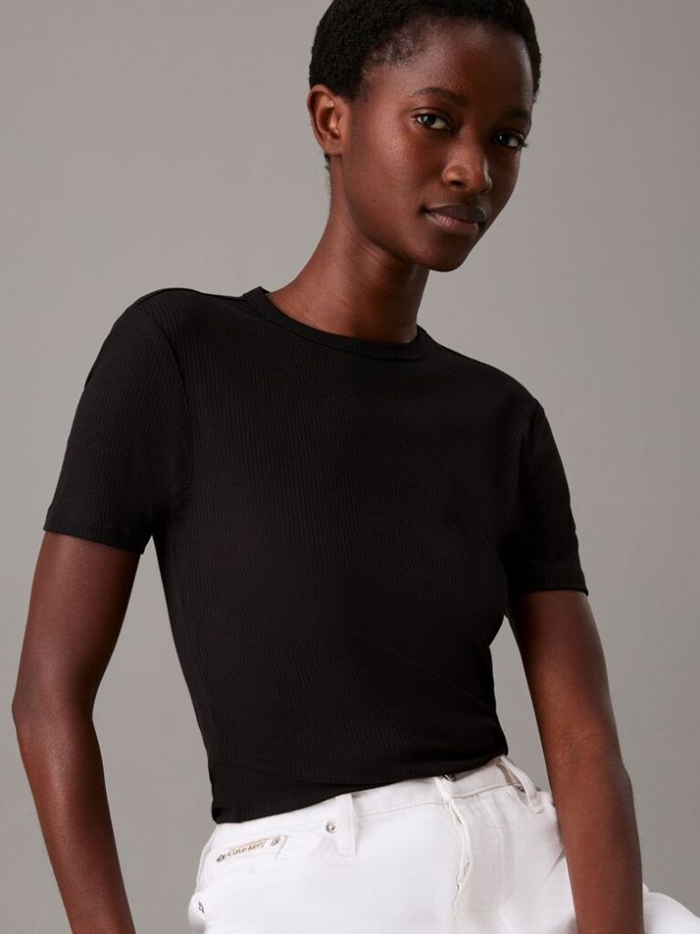 Μαύρο Ριμπ T-Shirt Σε Slim Γραμμή Από Modal  Γυναίκα
