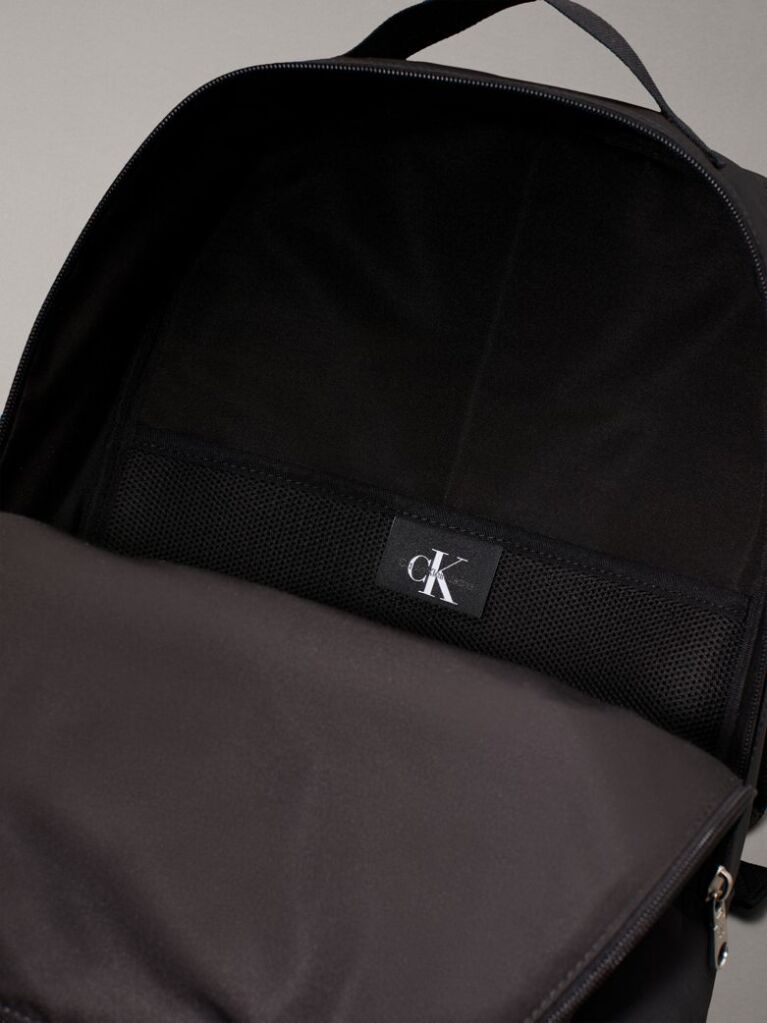 Black Round Backpack  Men