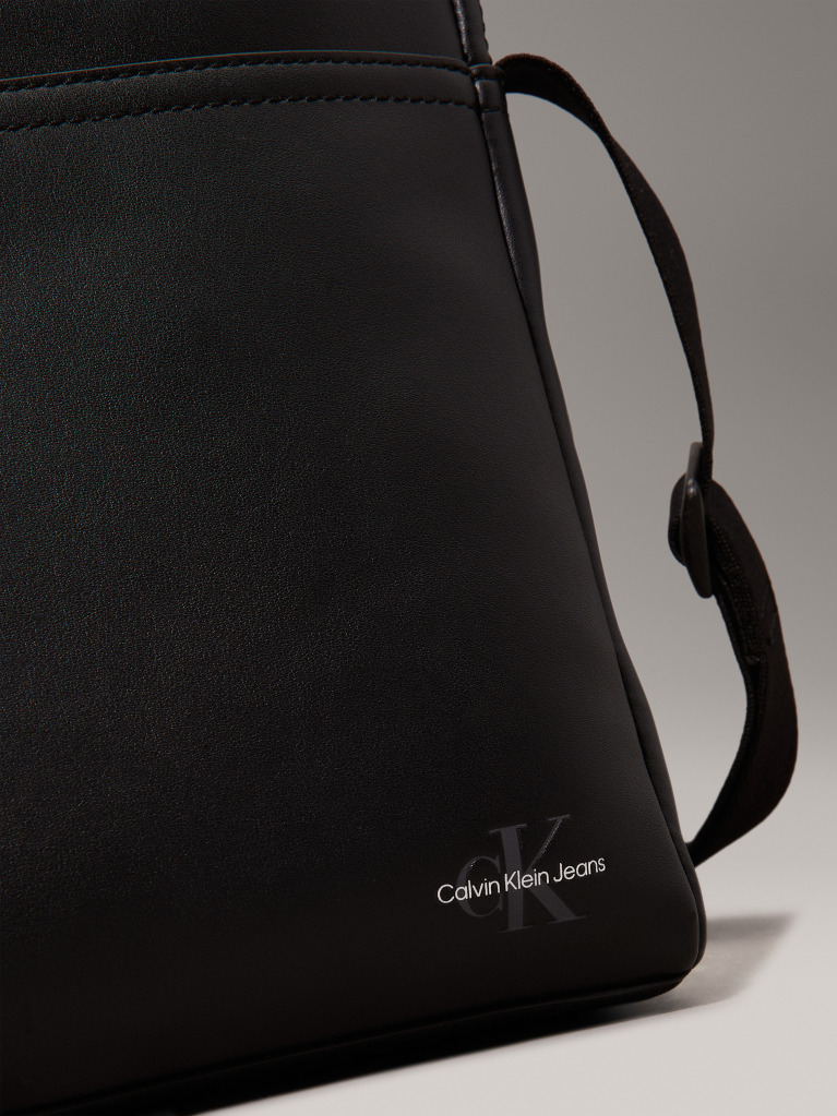 Black Reporter Bag  Men