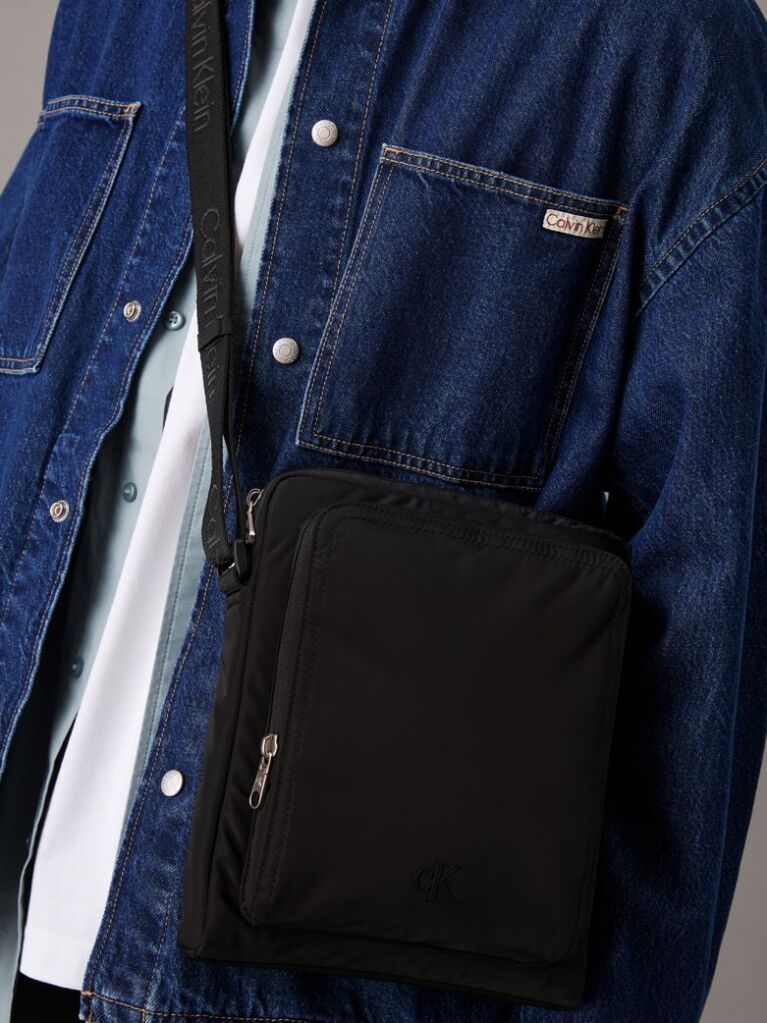 Black Large Reporter Bag  Men
