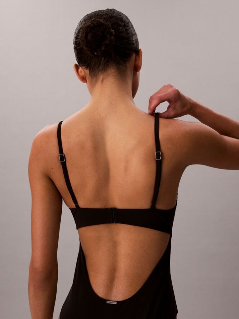 Μαύρο Ολόσωμο Μαγιό Cut Out - CK Tailored  Γυναίκα