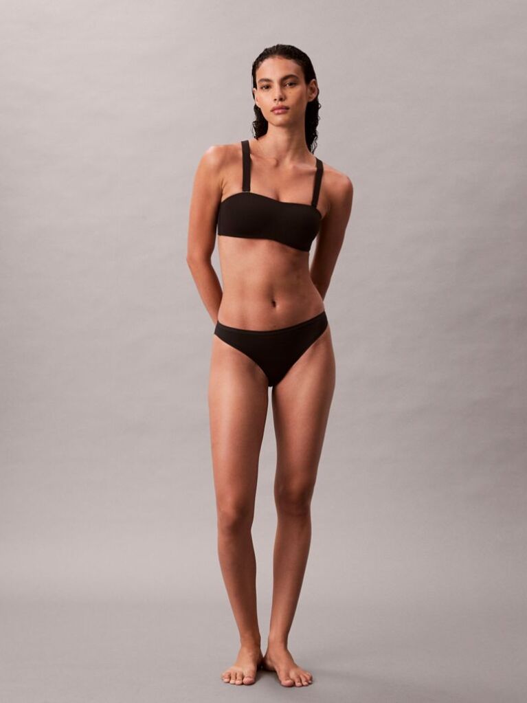 Black Strapless Bandeau Bra - Perfectly Fit  Women