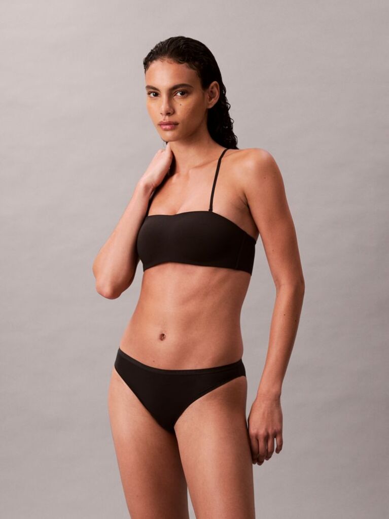 Black Strapless Bandeau Bra - Perfectly Fit  Women