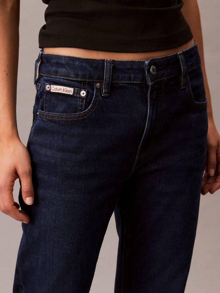 Denim Τζιν Με Slim Γραμμή Και Κανονική Μέση  Γυναίκα