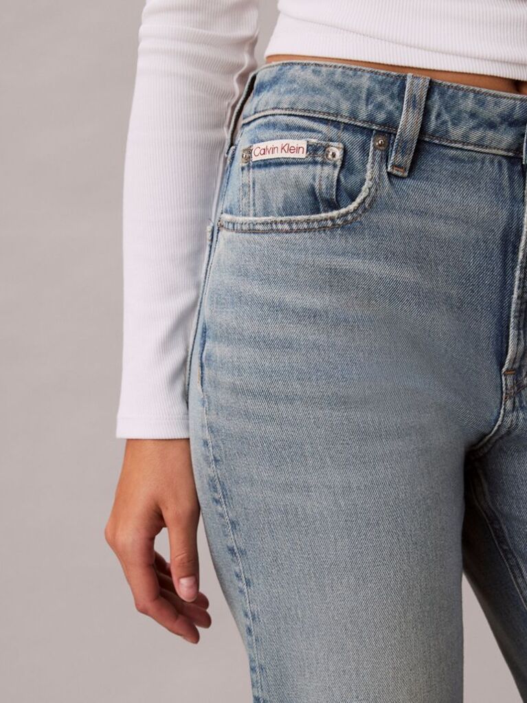 Denim Ψηλόμεσο Τζιν Σε Ίσια Γραμμή  Γυναίκα