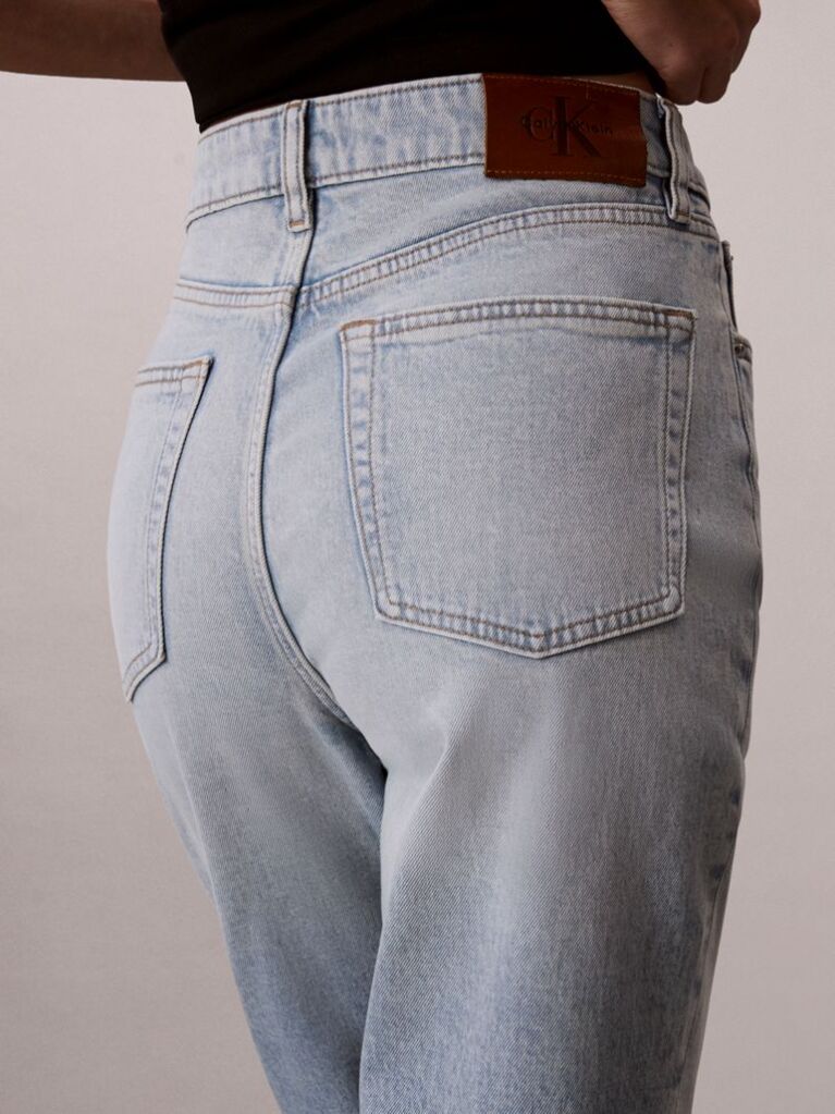 Denim Τζιν Με Mom Γραμμή  Γυναίκα